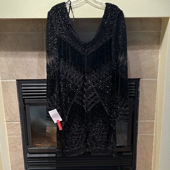 LARA 29355 - LONG SLEEVE BEADED V-NECK FRINGE COCKTAIL MINI - Picture 8 of 9